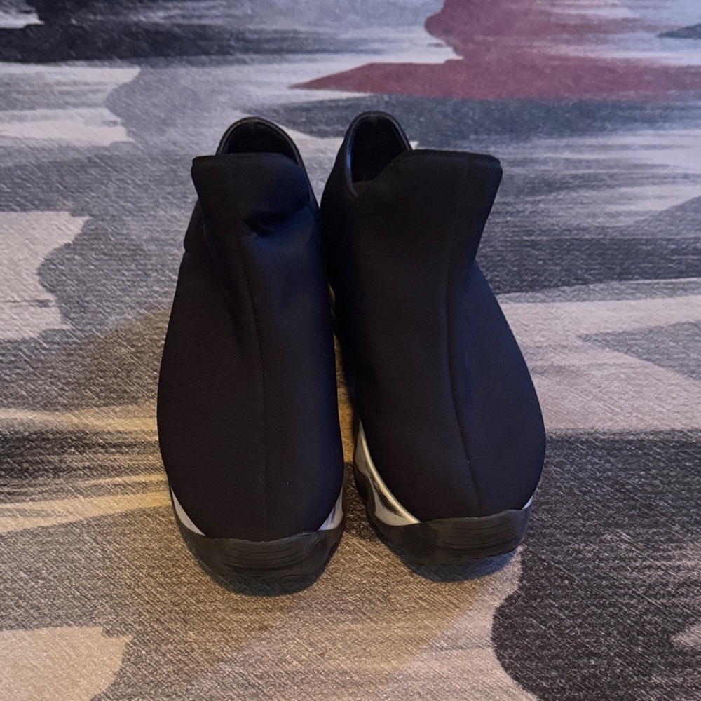 IRI Chic Black Slip-On Sneakers